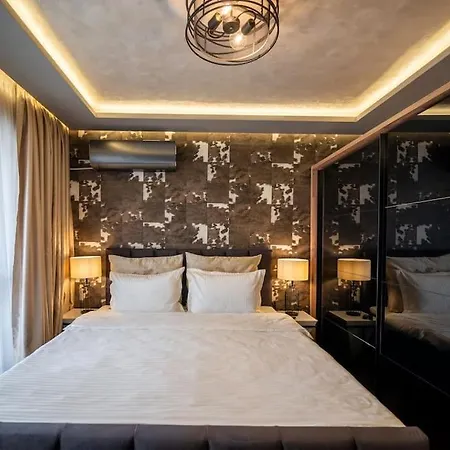 Deluxe Vision Apartment *